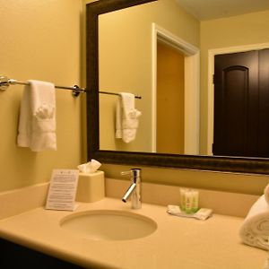 Two-Bedroom Suite Hearing accessible